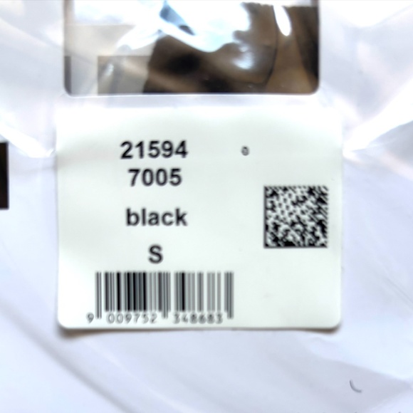 NWT Wolford, size small, stay up black net stockings - Picture 5 of 5